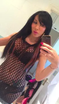 sonia69 image 0